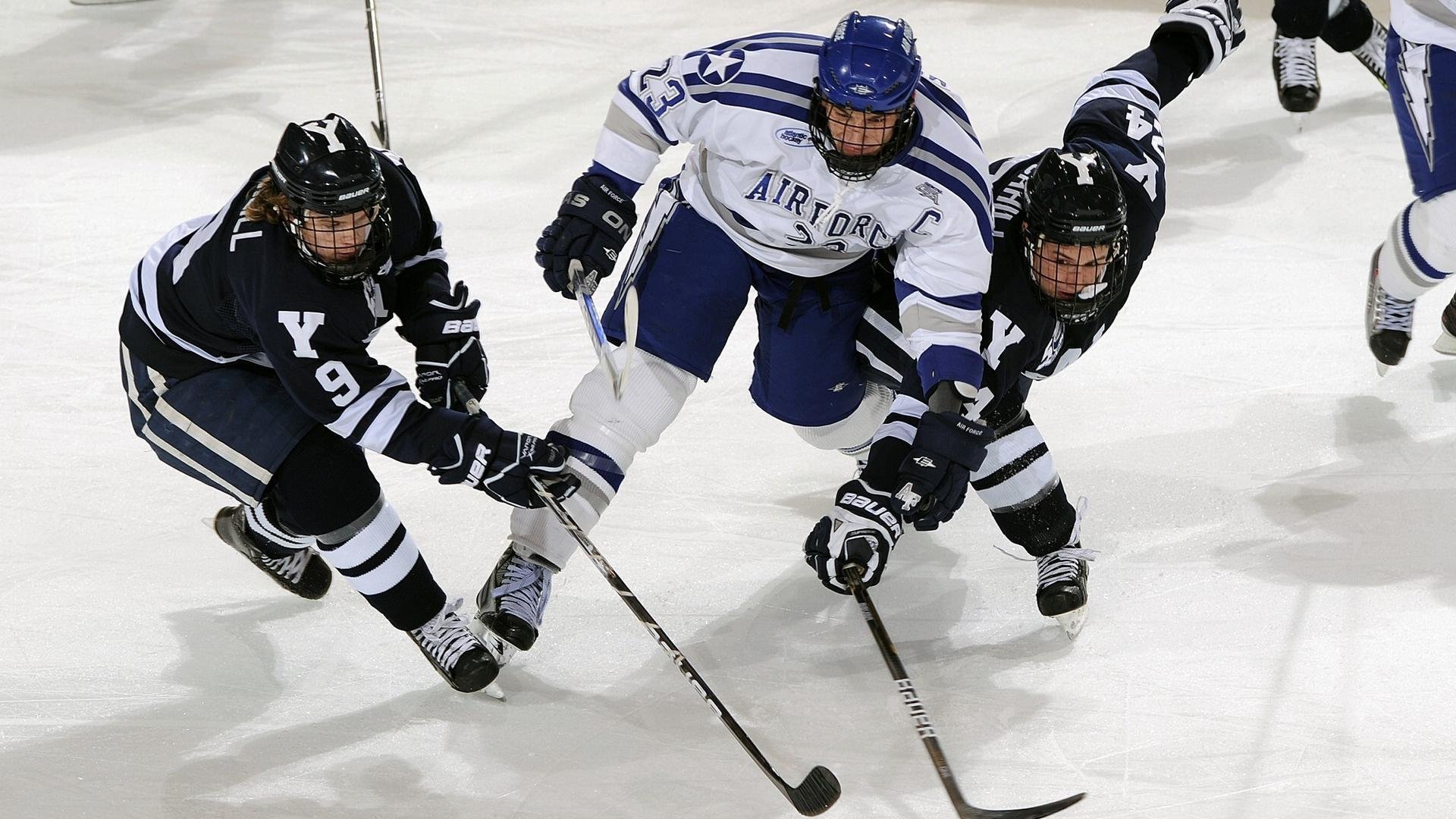 法国队接力发挥稳定赢得掌声不断，法国队训练