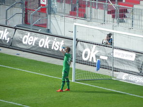 mk体育中国官网-中国足球国际友谊赛中战术尝试与教练心态探索，国足 友谊赛